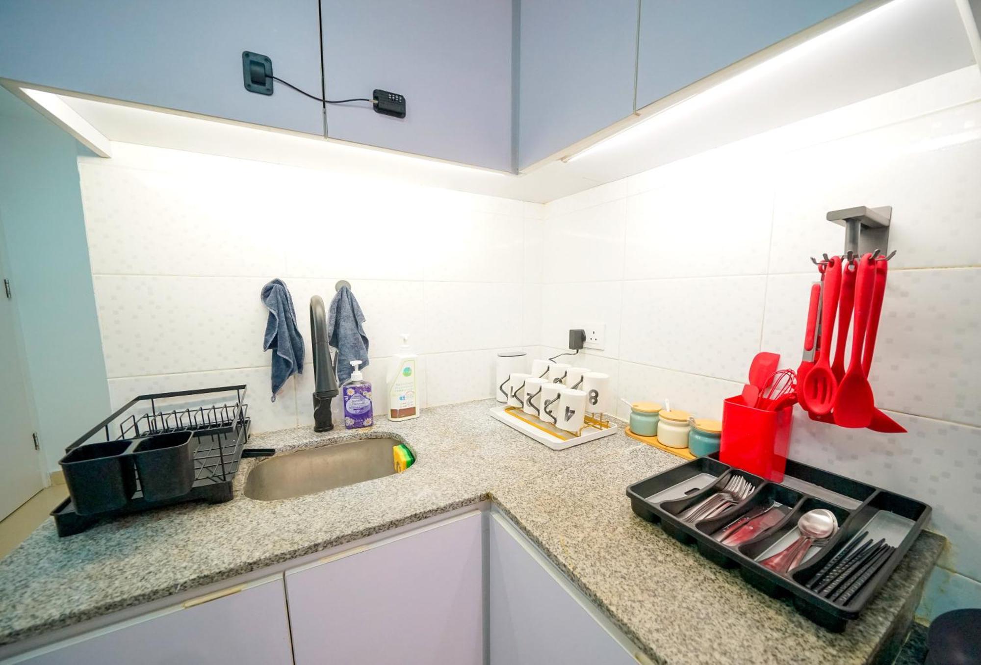 Student Accommodation - 292 Hennessy Road هونغ كونغ المظهر الخارجي الصورة